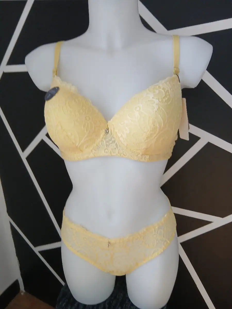 ENSEMBLE DE LINGERIE