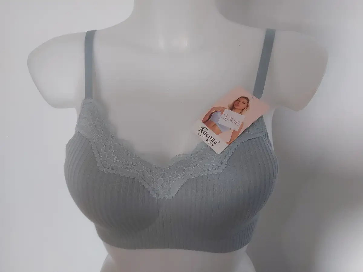 BRASSIERE